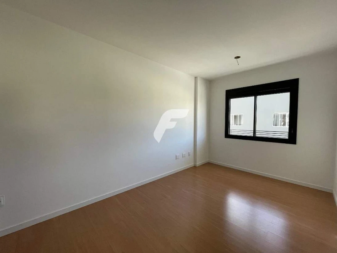 Apartamento em Barreiros, São José