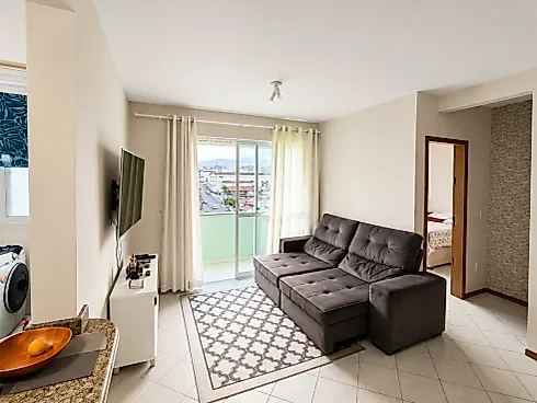 Apartamento em Barreiros, São José