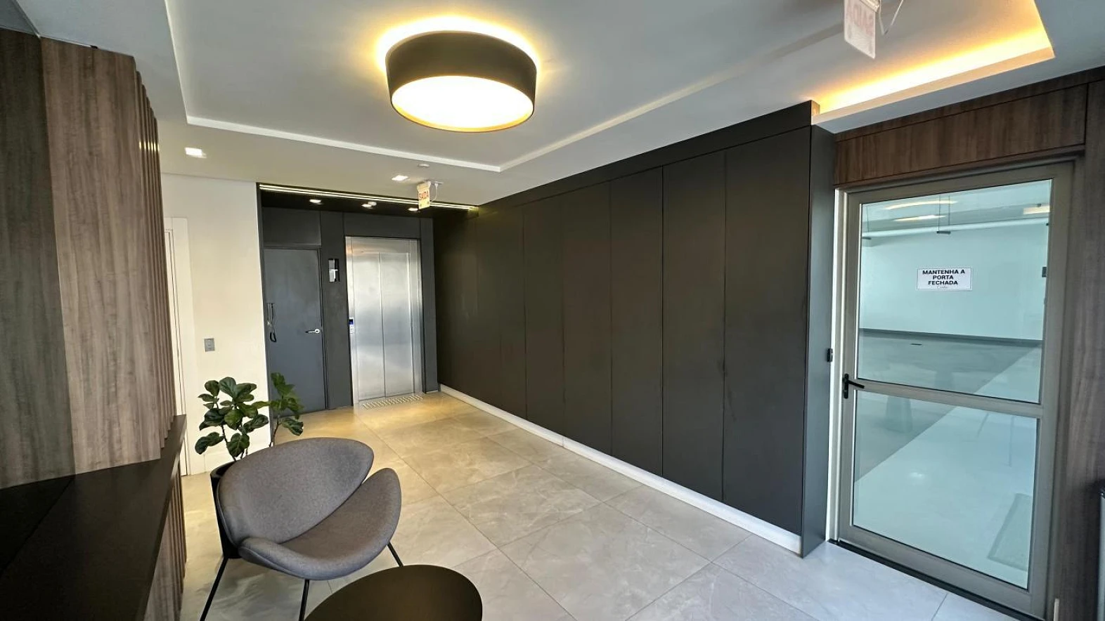 Apartamento em Carvoeira, Florianópolis