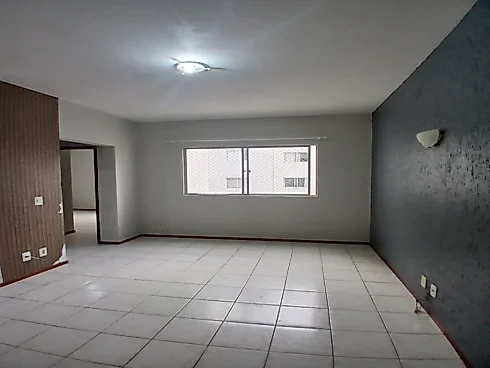 Apartamento em Seraria, São José