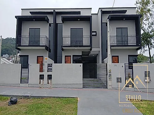 Excelente Sobrado 105,00M² Localizado Loteamento Caminho das Flores Potecas