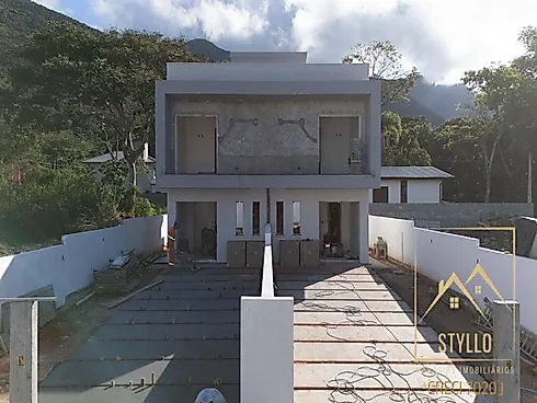 Excelente Sobrado 90m² Localizado Praia de Fora