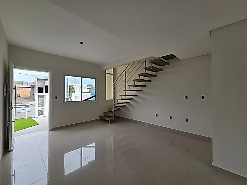 Sobrado geminado em Bela Vista, Palhoça