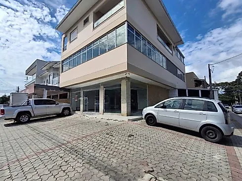 Loja térrea em Madri, Palhoça