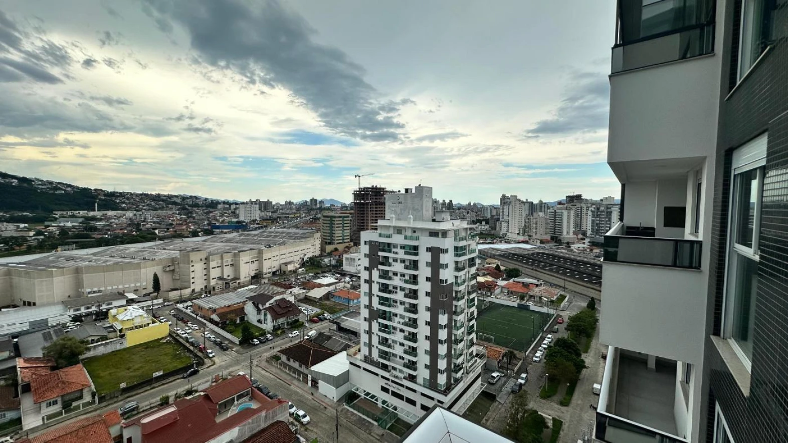 Apartamento em Kobrasol, São José