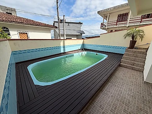 Casa em Ponta de Baixo, São José