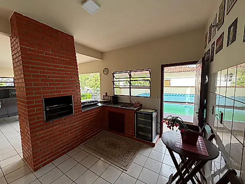 Casa em Ponta de Baixo, São José