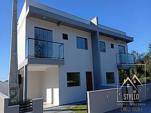 Excelente Sobrado Localizado no Loteamento Lisboa 3 Forquilhas  São José SC