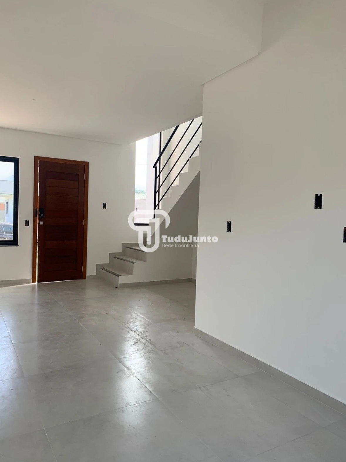 Sobrado geminado em Bela Vista, Palhoça