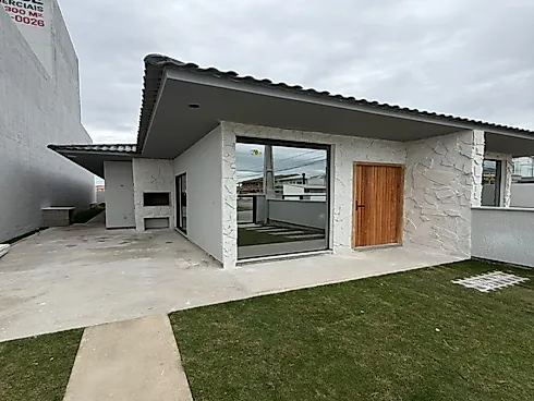 Casa Geminada 3 Quartos com 1 Suíte e 70m² - Nova Palhoça