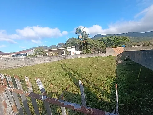 Terreno Praia de Fora