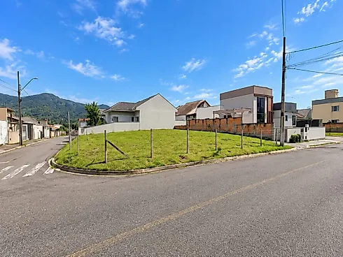 Terreno Esquina de 303m² no Vale Verde - Bela Vista - Foto 6