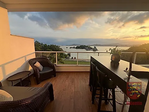 O Pôr do Sol Mais Exclusivo de Florianópolis Agora Pode Ser o Seu. ? - Apartamento em Abraao, Florianópolis - Foto 2