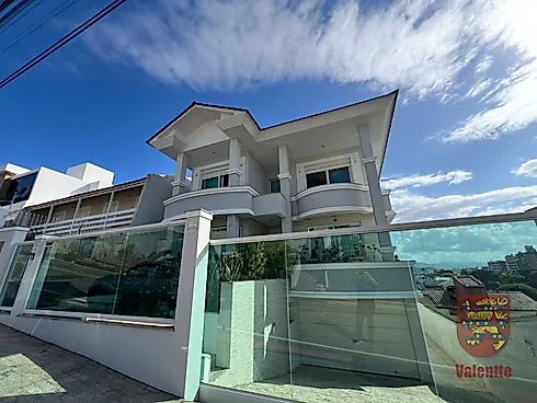 Mansão dos Sonhos em Itaguaçu: 4 Suítes, 7 Vagas de Garagem, Puro Luxo Esperando por Você! - Casa em Itaguaçu, Florianópolis - Foto 5