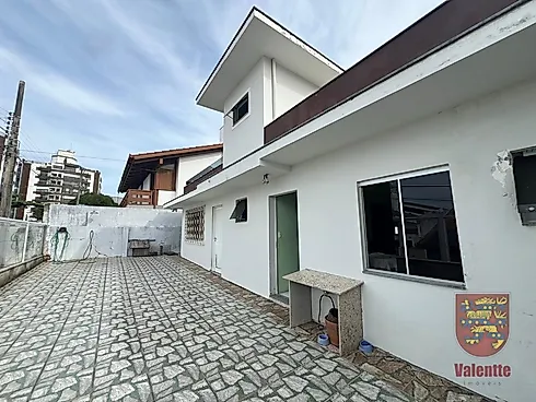 Espaço de Sobra, Lazer Completo na Abb e a Brisa de Coqueiros. Sua Nova Vida por R$ 1.350.000.&Quot;  * &Quot;Quatro Dormitórios, 50m² de Ár - Casa em Coqueiros, Florianópolis - Foto 3