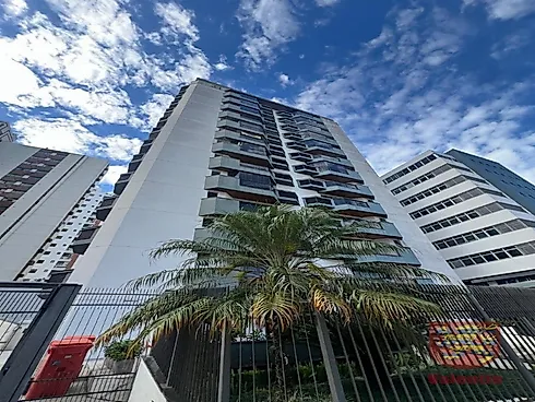 Apartamento Amplo na Rua Ferreira Lima, Perto do Hippo: 4 Dormitórios (1 Suíte), Dependência de Empregada, Banheiro Social, 2 Vagas de Garag - Apartamento em Centro, Florianópolis - Foto 1