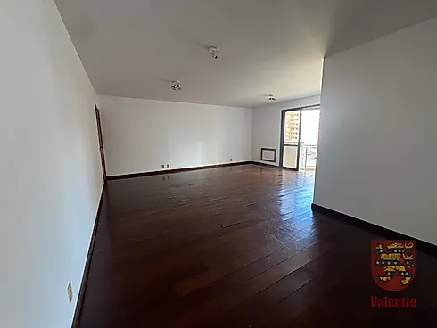 Apartamento Amplo na Rua Ferreira Lima, Perto do Hippo: 4 Dormitórios (1 Suíte), Dependência de Empregada, Banheiro Social, 2 Vagas de Garag - Apartamento em Centro, Florianópolis - Foto 3