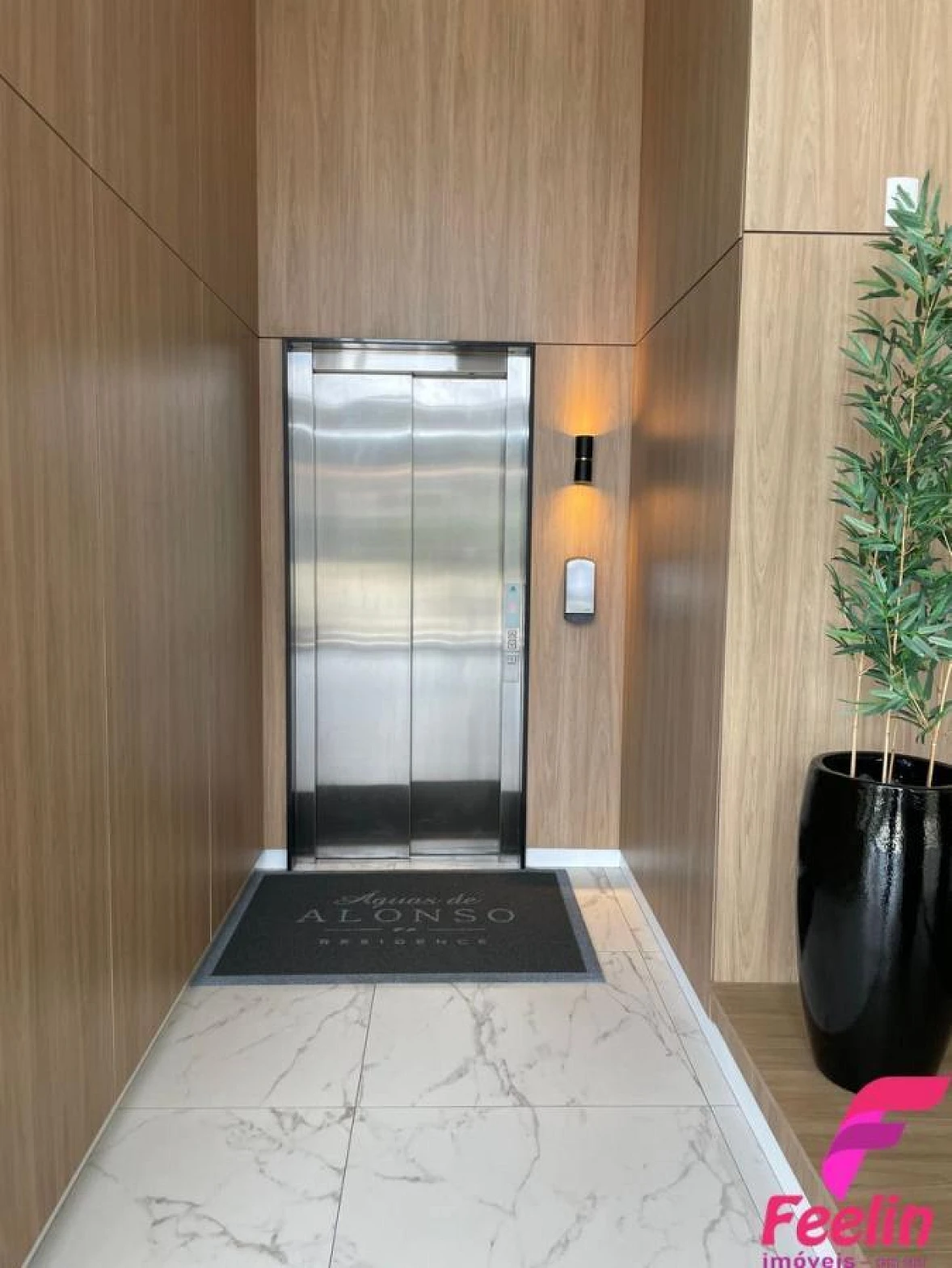 Apartamento em Kobrasol, São José