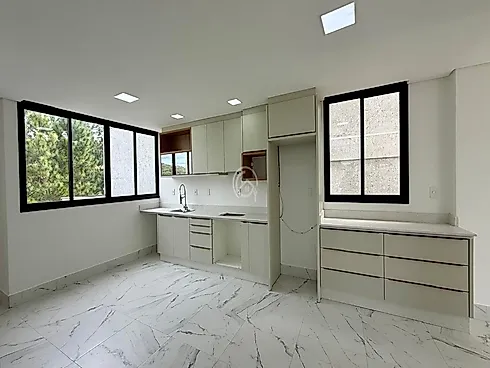 Casa de Esquina e Unifamiliar com Salas Comerciais I Forquilhas I São José/SC - Foto 8