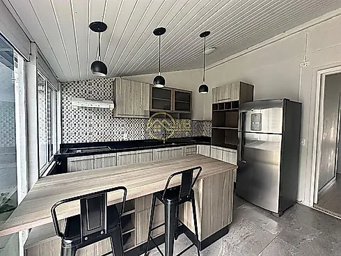 Sobrado com 3 Quartos e 2 Banheiros à Venda, 110 m² - Foto 8