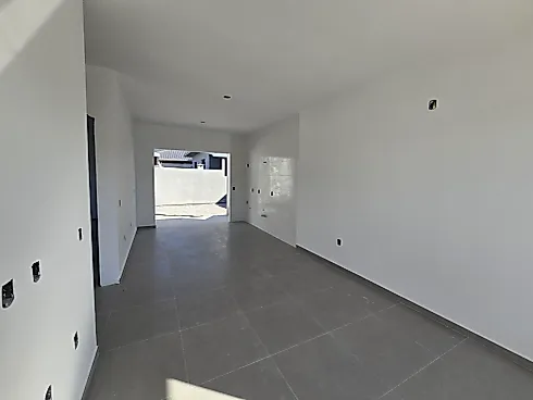 Casa Unifamiliar 2 Quartos com Churrasqueira - Guarda do Cubatão - Foto 3