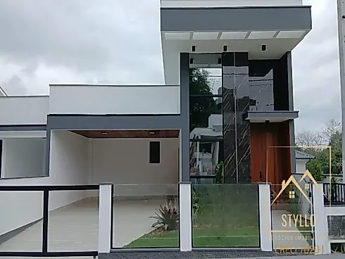 Excelente Casa com 3 Dormitórios 135 m² Localizado em  Forquilhas  São José