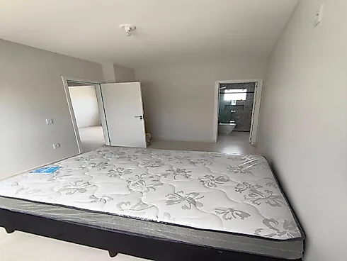 Casa com Piscina a 300 Metros da Praia da Pinheira - Foto 13