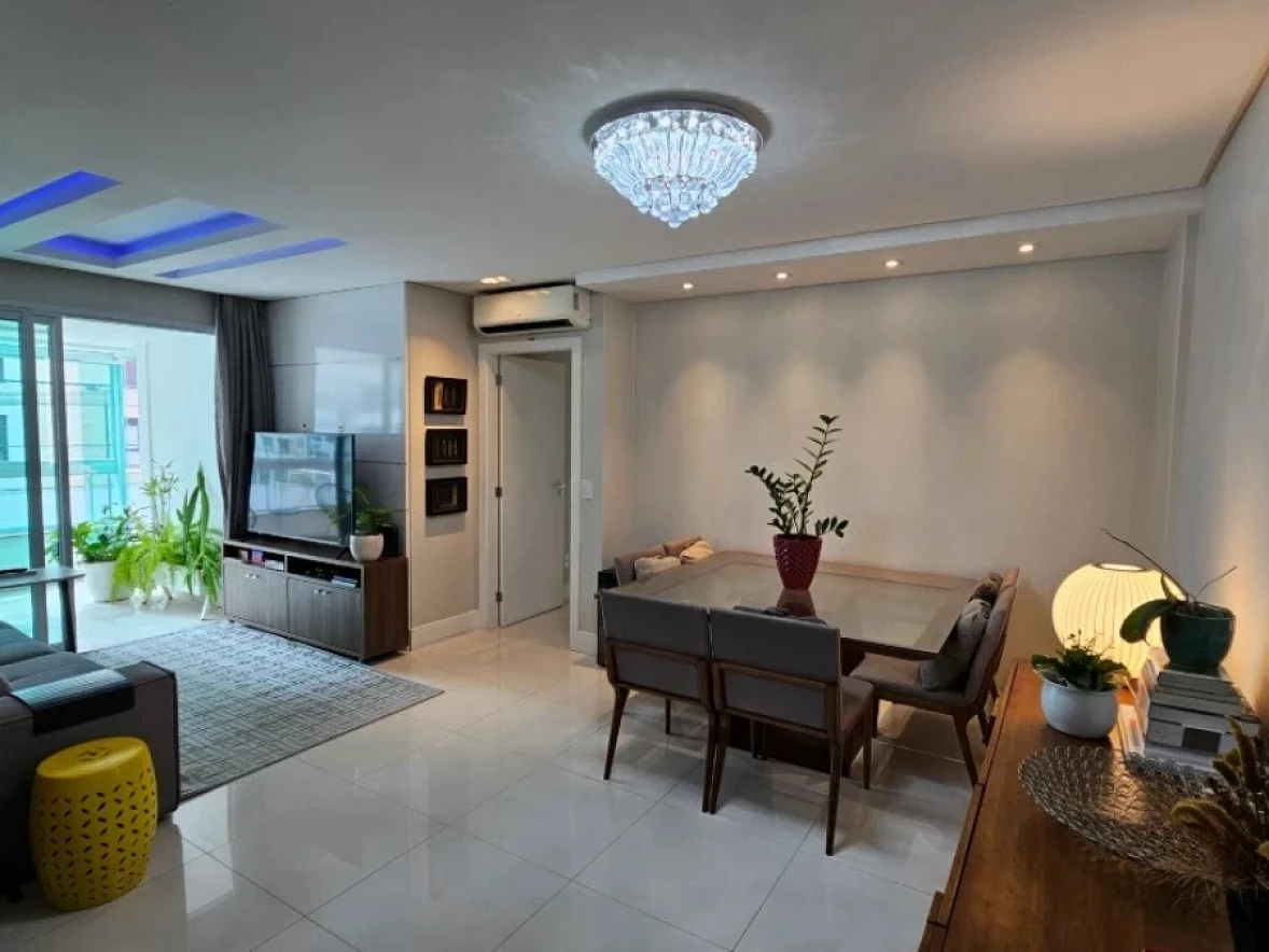 Apartamento em Balneário, Florianópolis