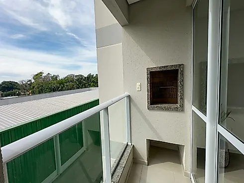 Apartamento 2 Dorm sendo uma Suíte C/ Sacada e Churrasc, Sertão do Maruim - Apartamento em Sertão do Maruim, São José - Foto 5