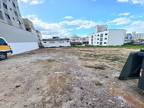 Thumbnail 10