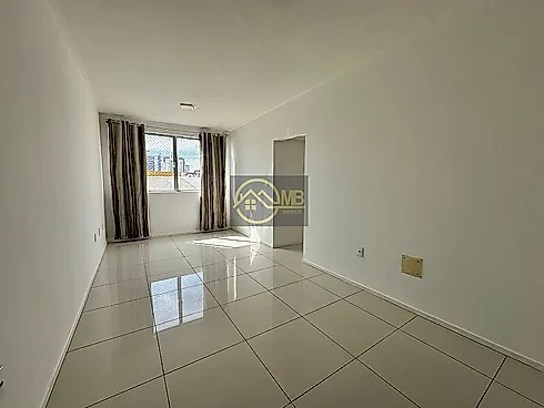 Apartamento com 2 Quartos à Venda no Roçado, São José - Apartamento em Roçado, São José - Foto 2