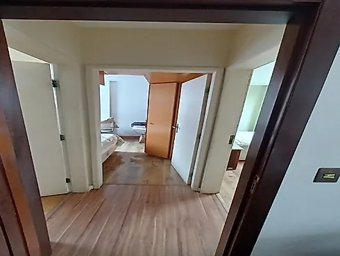 Thumbnail 28