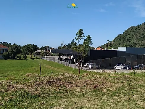 Terreno 20.400M², Comercial e Residencial, com 68 Metros de Frente para a Rodovia e a 900 M da Praia - Terreno em Morro das Pedras, Florianópolis - Foto 4