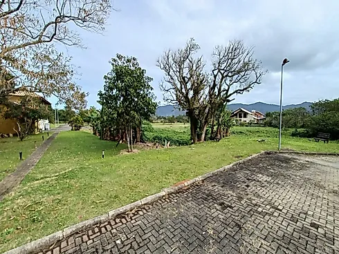 Terreno Plano 401,14M² em Condomínio Fechado, Lagoinha do Leste Ii, com Escritura Pública, Financiáv - Terreno em Pântano do Sul, Florianópolis - Foto 4