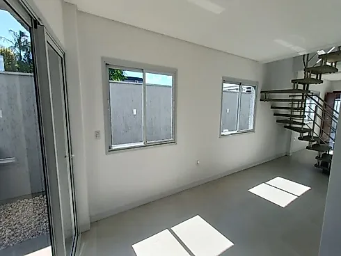 Casa Geminada de Dois Pavimentos, Financiável, com 3 Suítes, no Marinas do Campeche - Campeche - Flo - Foto 18