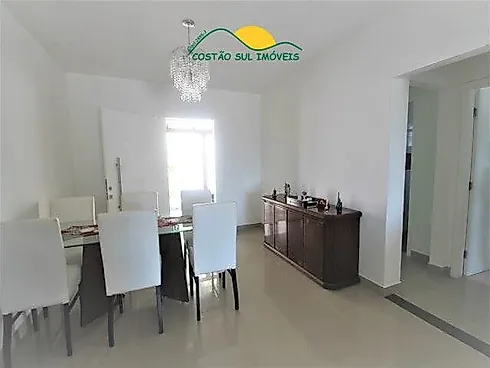 Casa com 10 Quartos, Escriturada, com Possibilidade para Pousada no Córrego Grande - Florianópolis/S - Foto 10