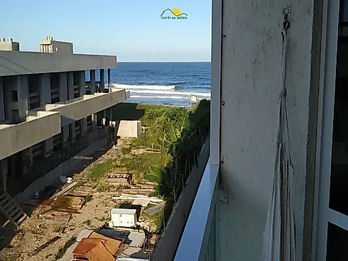 Apartamento Financiável de 1 Quarto no Condomínio Porto da Mares, Pé na Areia, Praia do Morro das PE - Apartamento em Morro das Pedras, Florianópolis - Foto 1