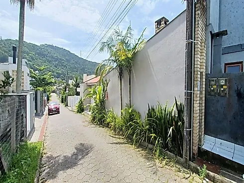 Casa à Venda com 3 Suítes em Rua sem Saída no Morro das Pedras, Florianópolis/SC - Casa em Morro das Pedras, Florianópolis - Foto 4