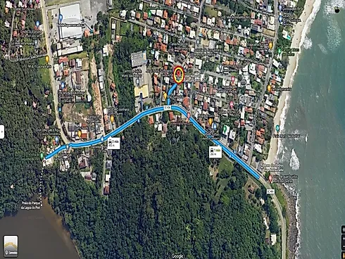 Terreno Plano de 491,62M², com Duas Casas e em Servidão sem Saída, a 350 M da Praia do Morro das Ped - Terreno em Morro das Pedras, Florianópolis - Foto 1