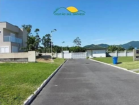 Terrenos Planos de 510 m² em Condomínio de Alto Padrão no Condomínio Horizontal Arabutã - Campeche - - Foto 9