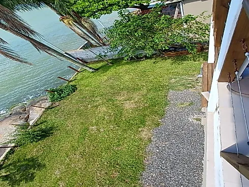 Casa com 3 Quartos (1 Suíte) e Quitinete, com Acesso ao Mar e Exuberante Vista Panorâmica no Ribeirã - Foto 19