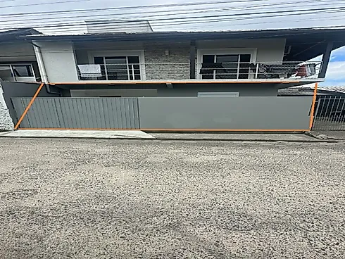 🏡🌿 Casa Térrea para Aluguel no Campeche com 2 Quartos, Garagem e Terreno Individual – Florianópoli - Casa em Campeche, Florianópolis - Foto 1