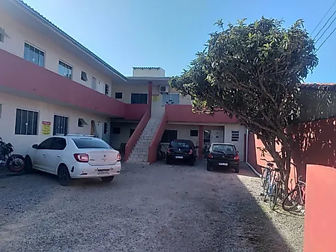 Edificação de Alvenaria de Dois Pavimentos com 8 Apartamentos de 1 Quarto, 4 por Pavimento, no Campe - Apartamento em Campeche, Florianópolis - Foto 3
