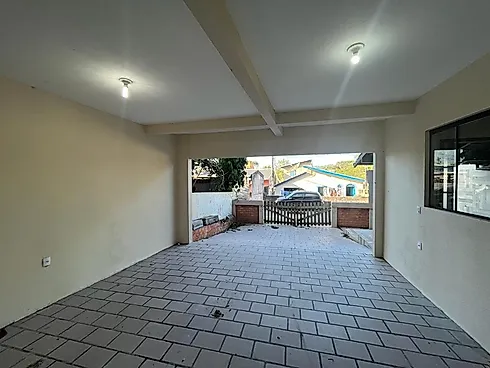 "Encantadora Casa com 5 Quartos. Seu Refúgio à 850 Metros do Mar!" - Pântano do Sul - Florianópolis/ - Foto 13