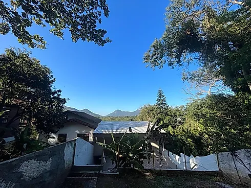 "Encantadora Casa com 5 Quartos. Seu Refúgio à 850 Metros do Mar!" - Pântano do Sul - Florianópolis/ - Casa em Pântano do Sul, Florianópolis - Foto 5
