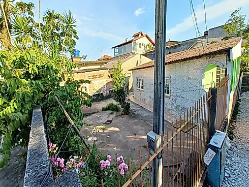 Terreno com Escritura Pública e Casa Não Averbada que Necessita Reformas na Tapera - Florianópolis/S - Terreno em Tapera, Florianópolis - Foto 1