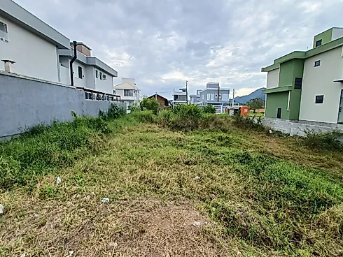 Terreno de 720m² (24X30), Financiável, Zoneamento Arm-3.5, no Carianos - Florianópolis/SC - Terreno em Carianos, Florianópolis - Foto 4