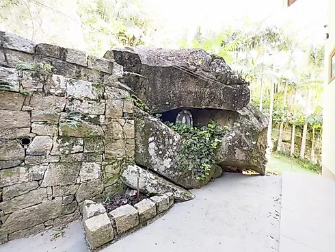 Linda Pousada Localizada em Meio a Mata Atlântica e a 130 Metros da Praia da Solidão - Pântano do Su - Foto 22