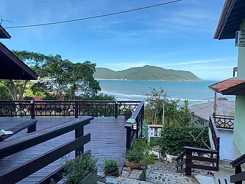 Linda Pousada Localizada em Meio a Mata Atlântica e a 130 Metros da Praia da Solidão - Pântano do Su - Foto 25