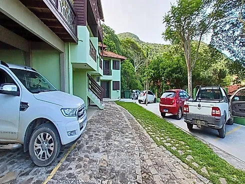 Linda Pousada Localizada em Meio a Mata Atlântica e a 130 Metros da Praia da Solidão - Pântano do Su - Foto 5
